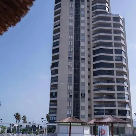 Apt.glassterrace,jacuzzi,1a Lineasea,piscina. Apartment