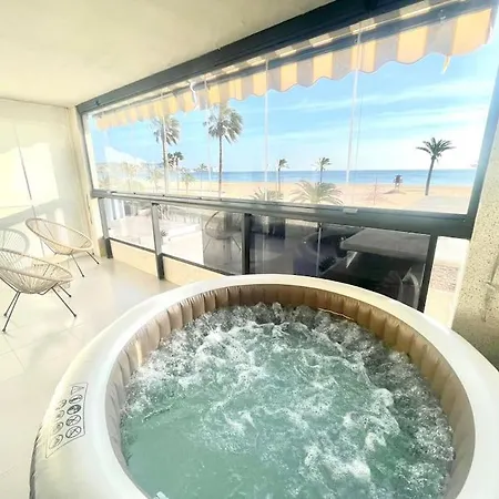 Apartment Apt.glassterrace,jacuzzi,1a Lineasea,piscina. Cullera